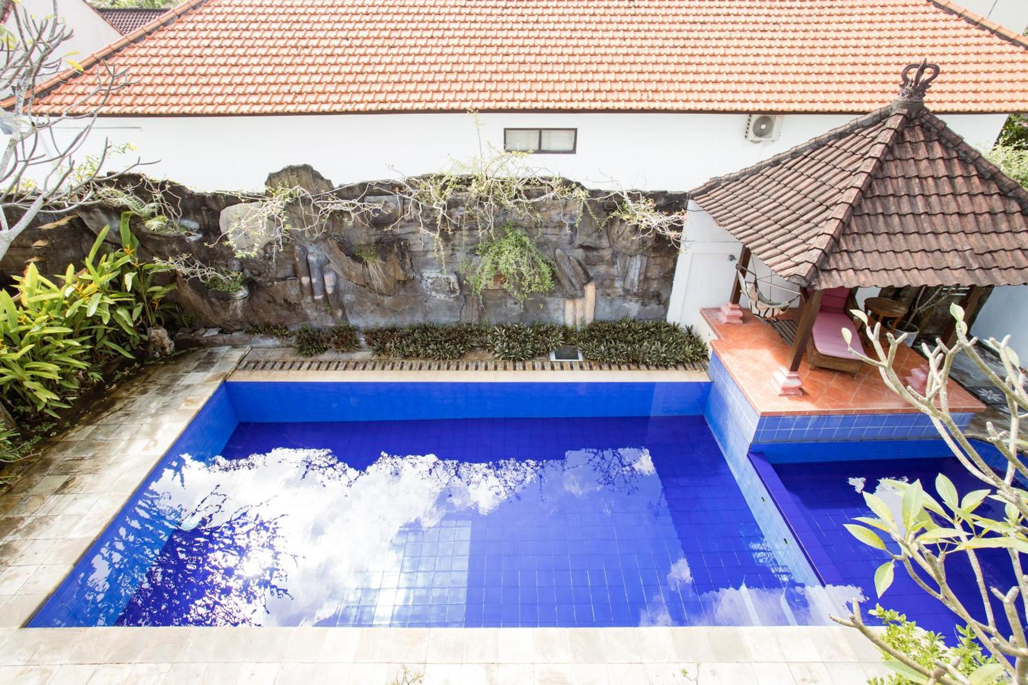 Rumah Akira Seminyak Exterior photo